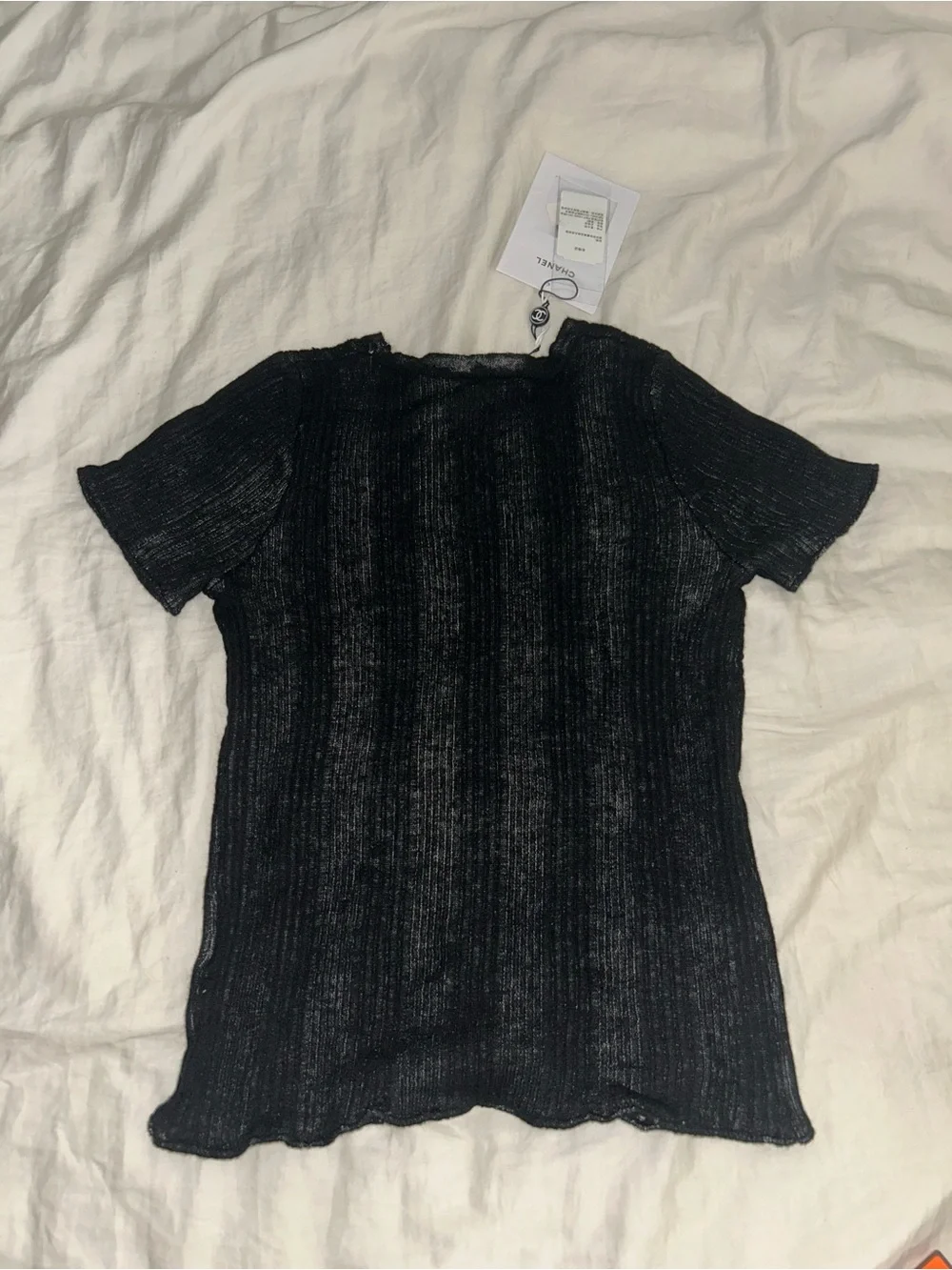 New CHANEL Black Ribbed Short Sleeve Knit Tee with Logo Charm
